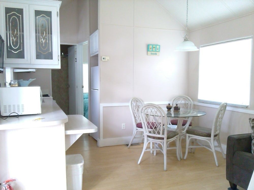 Crystal Isles Rv Resort Crystal River Bagian luar foto